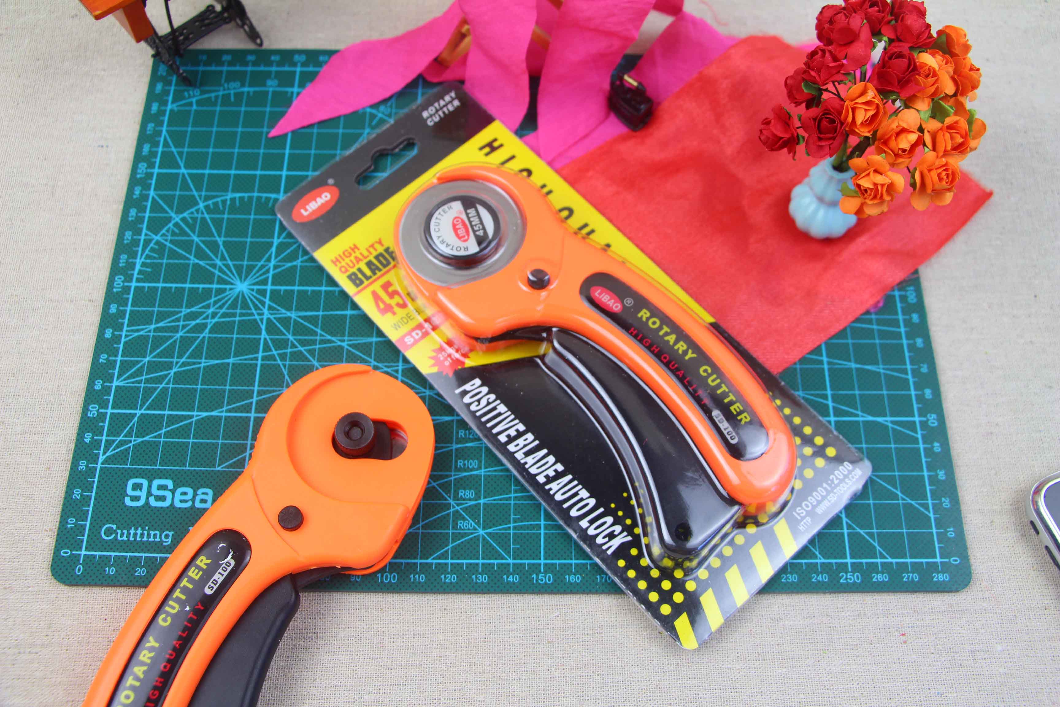 Quilting Knife Rotary Cutter Retractable Blade Fabric Quilting